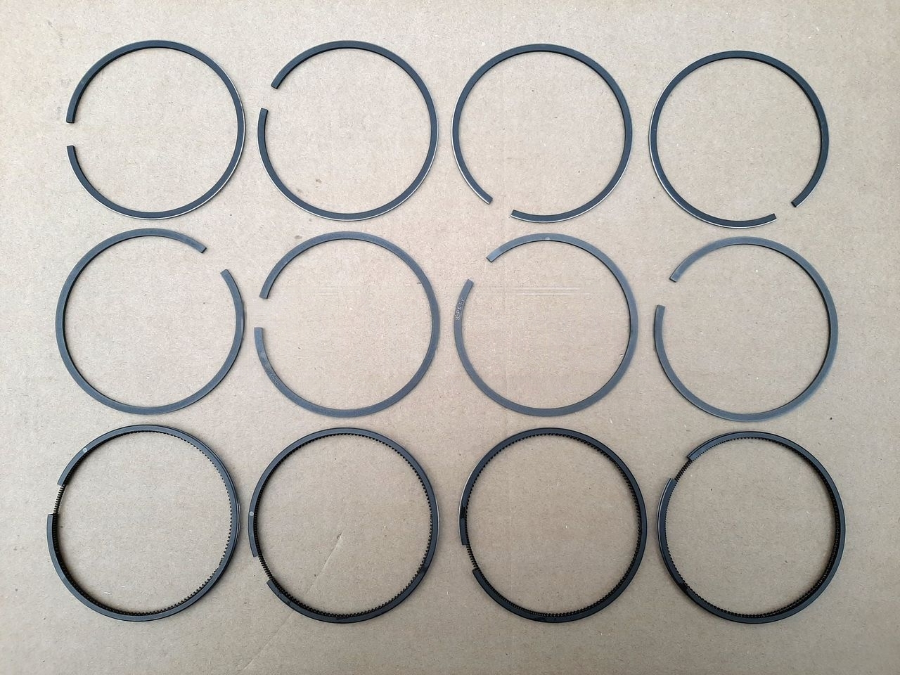 Кольца поршневые 93,0 к-кт дв. ЗМЗ 402, 406, 511, 513