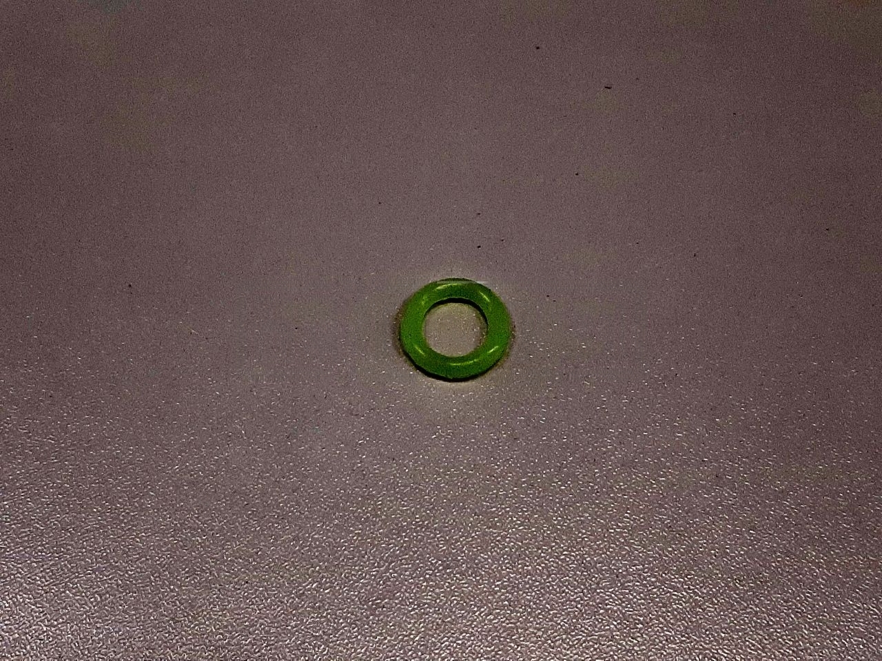 Кольцо уплотнительное дв. КАМАЗ 740 маслосъемное (9х2,8) 