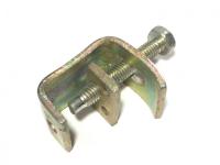 Скоба крепления крышки воздушного фильтра УАЗ в сборе